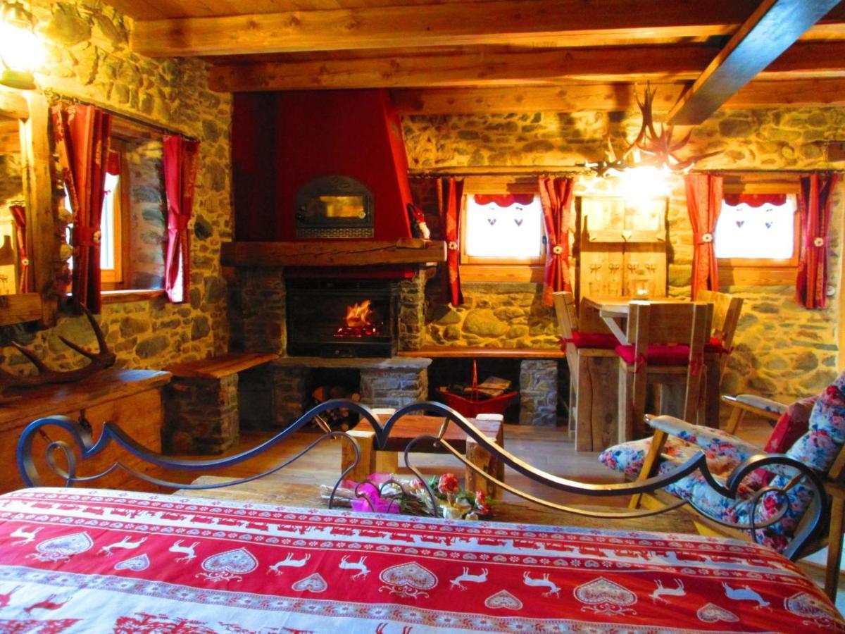 Chalet Cuore Selvatico Monno Luaran gambar