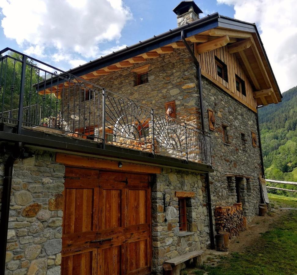 Chalet Cuore Selvatico Monno Luaran gambar