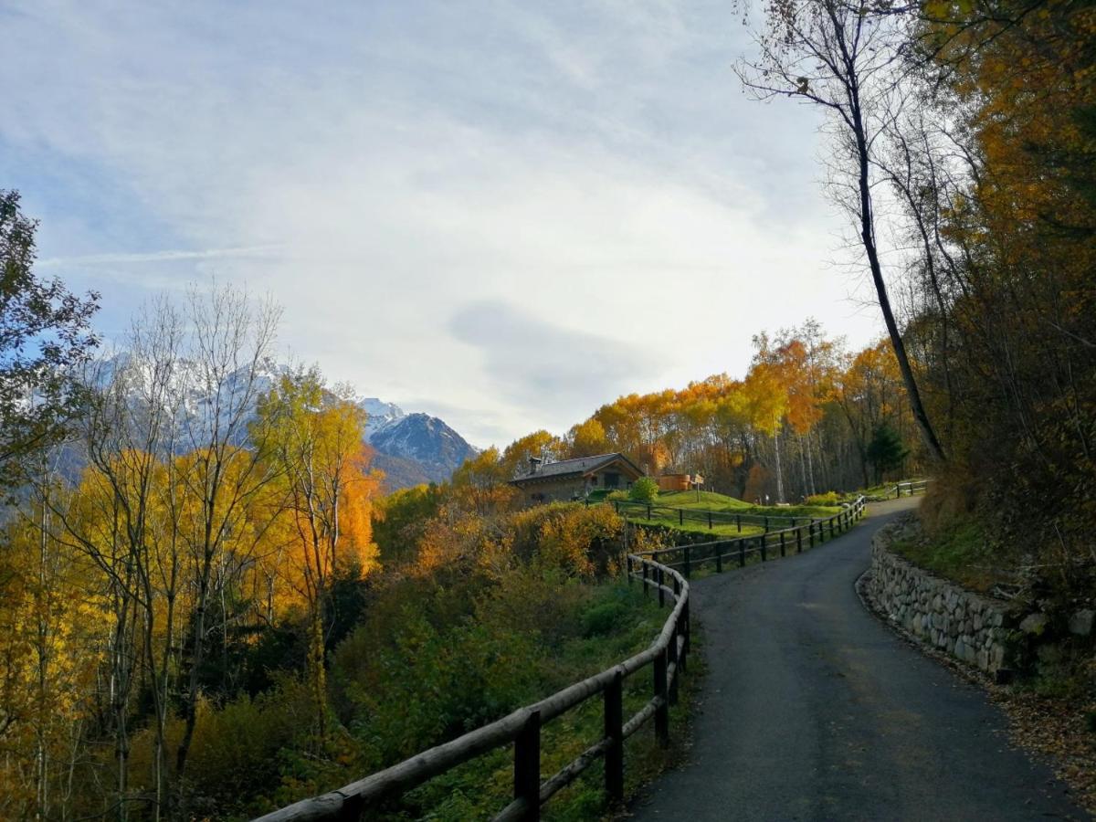 Chalet Cuore Selvatico Monno Luaran gambar